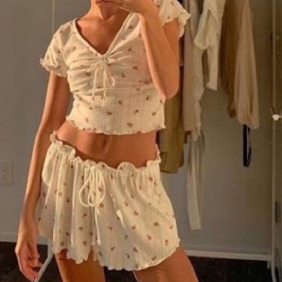 Last one📍For love& 🍋 blossom pointelle shorts - Picture 4 of 4